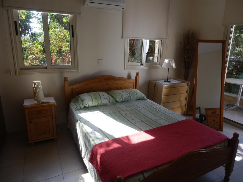Byreva Apartments Paphos Ngoại thất bức ảnh